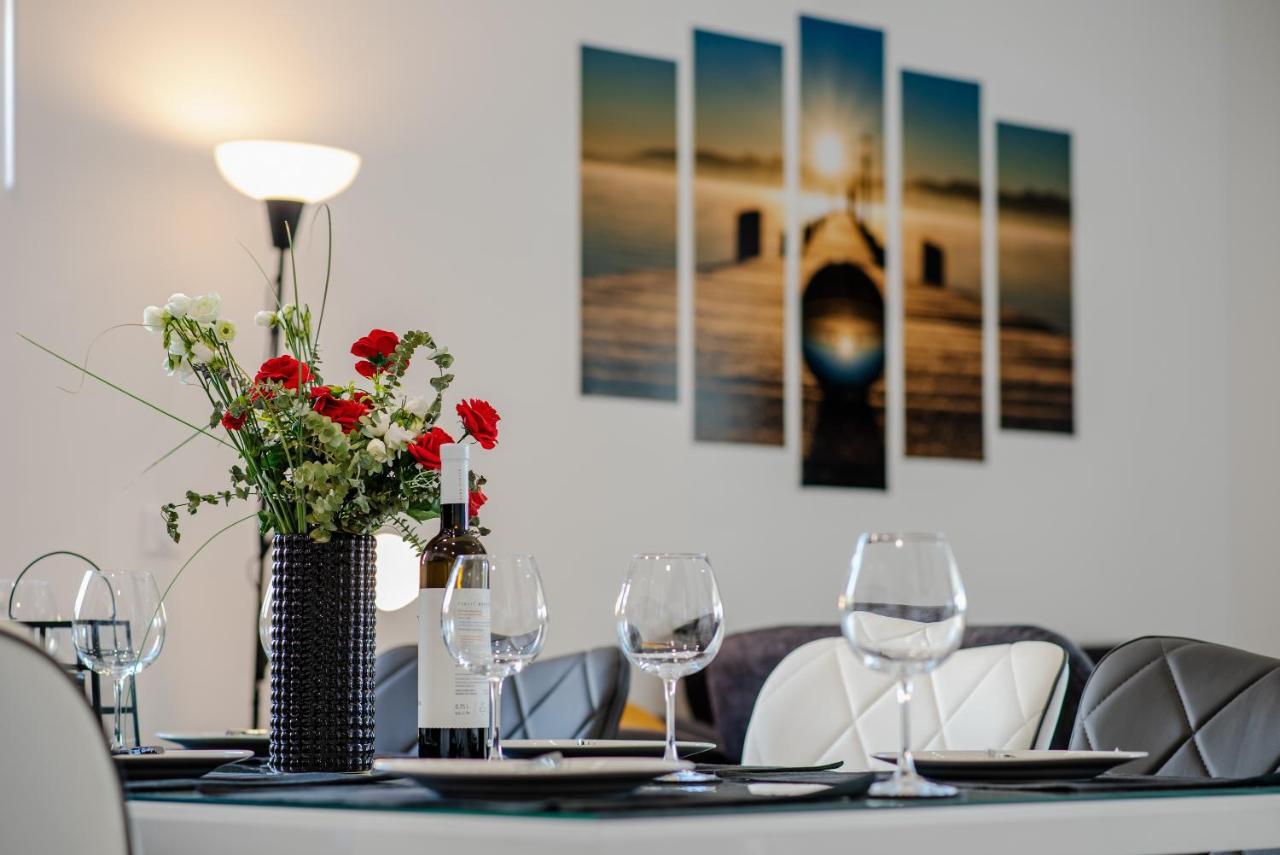 Villa Sportiva Zadar With Private Heated Pool 外观 照片