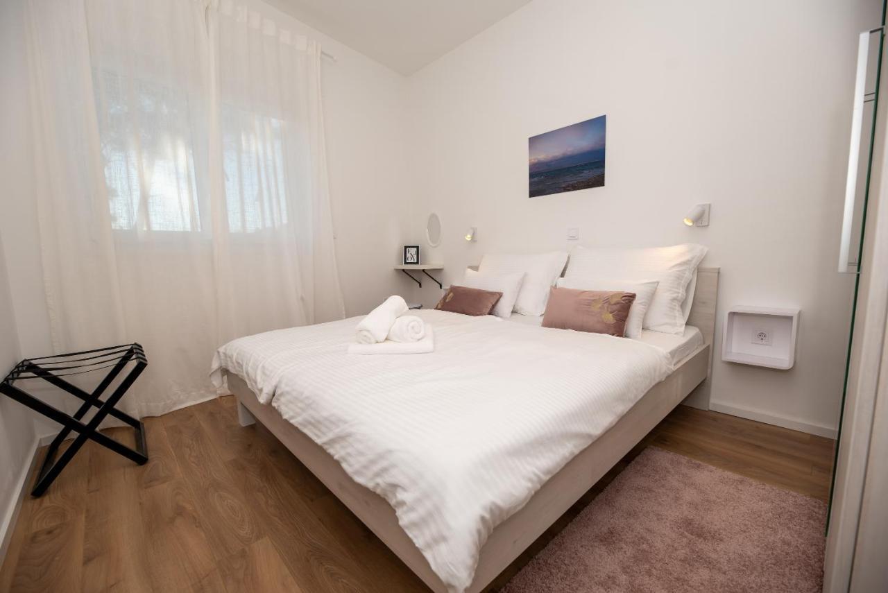 Villa Sportiva Zadar With Private Heated Pool 外观 照片