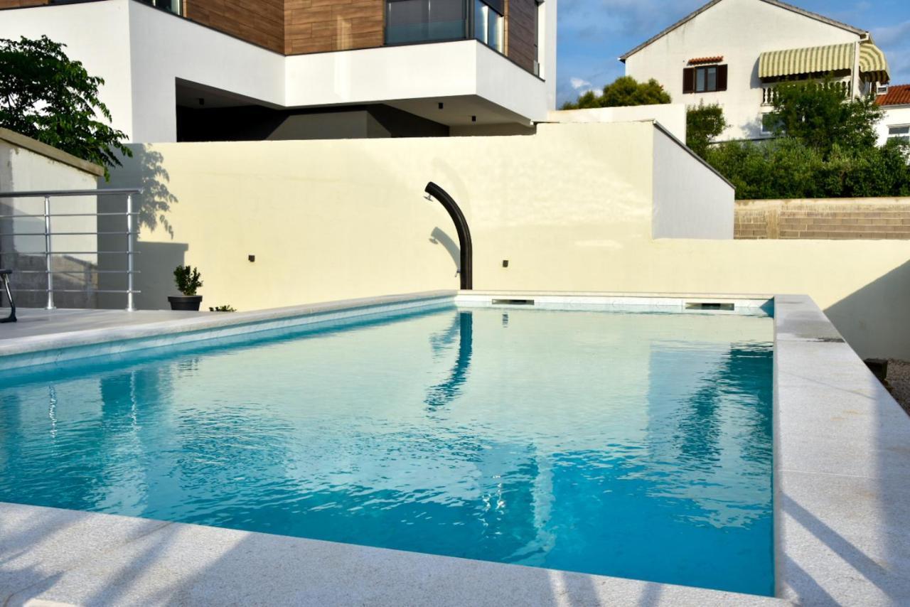 Villa Sportiva Zadar With Private Heated Pool 外观 照片